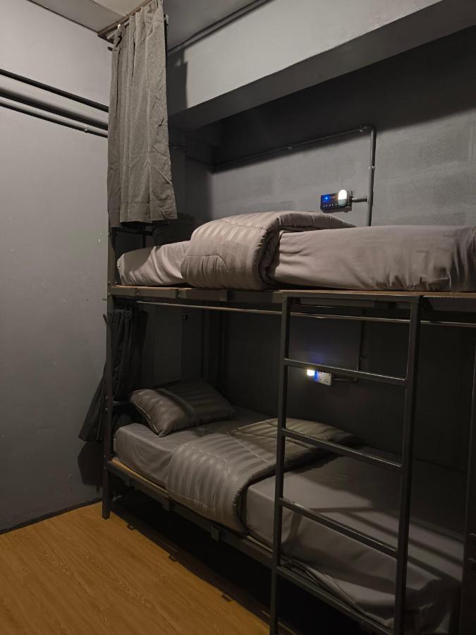 Youyen Hostel Bangkok Eksteriør billede