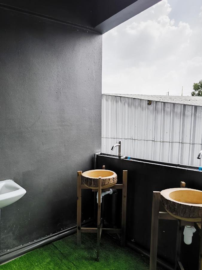 Youyen Hostel Bangkok Eksteriør billede