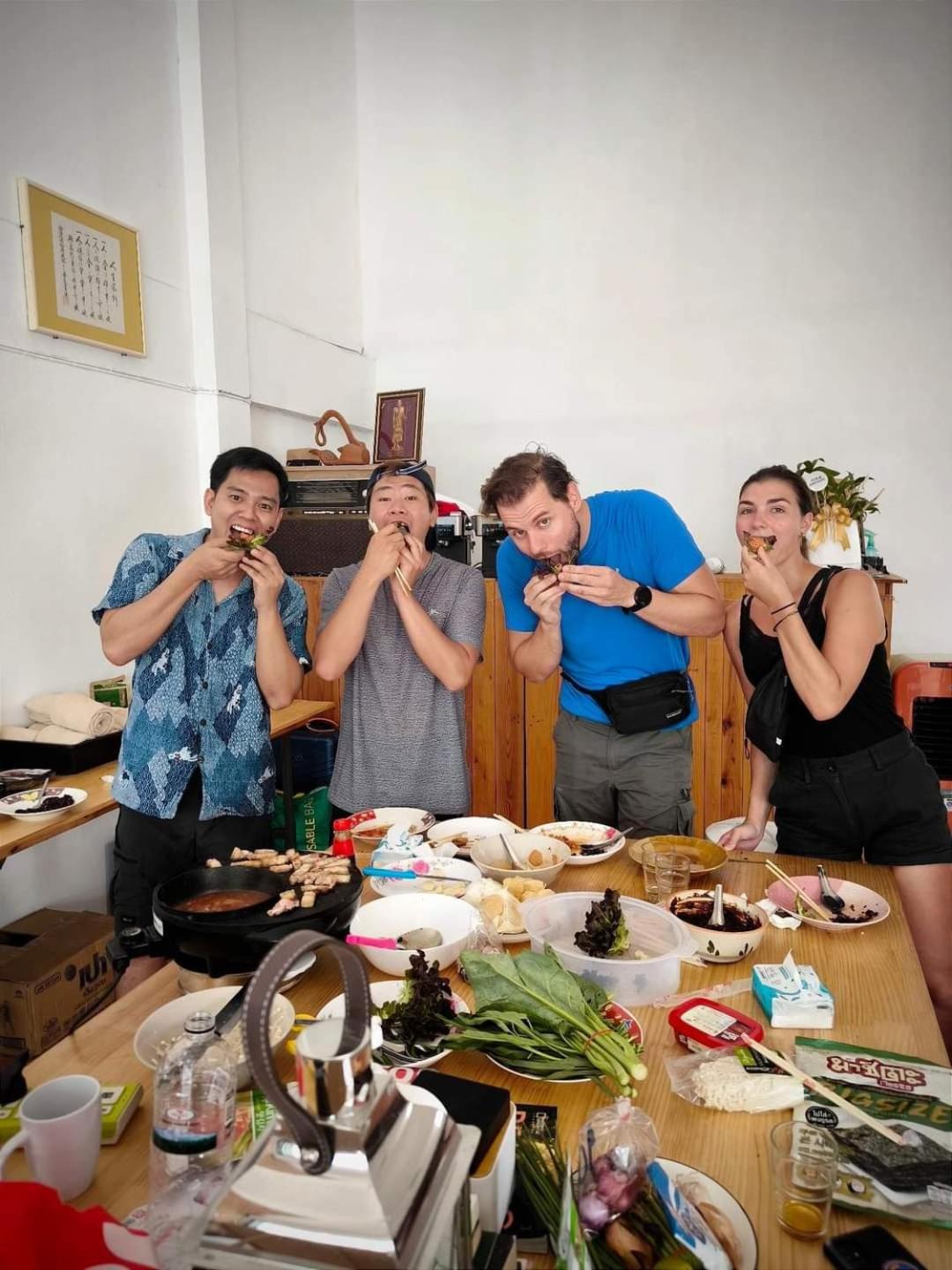 Youyen Hostel Bangkok Eksteriør billede